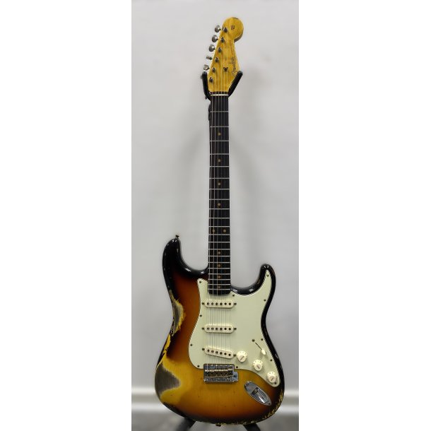 (USED) Fender Custom Shop 1960 Stratocaster Heavy Relic 2021  - 3 Color Sunburst